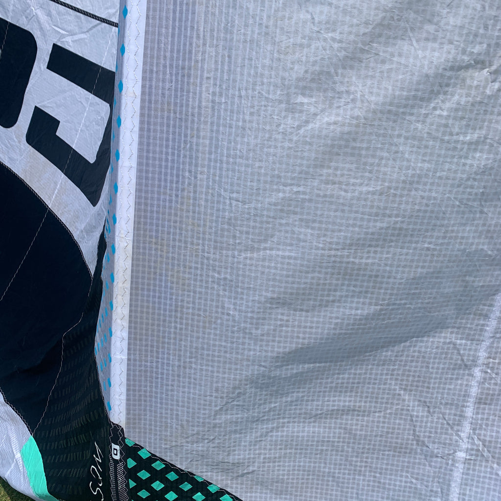 USED Core XR8 Kite-11m-White