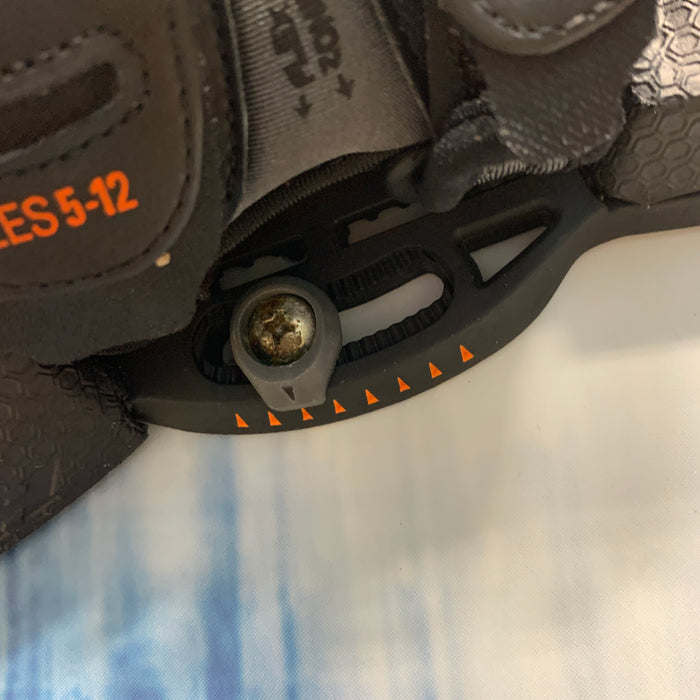 USED Naish Motion Kiteboard-134cm w/Straps