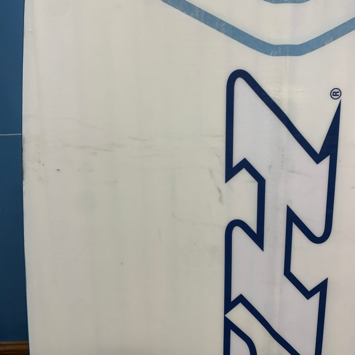 USED Naish Motion Kiteboard-138cm w/Straps