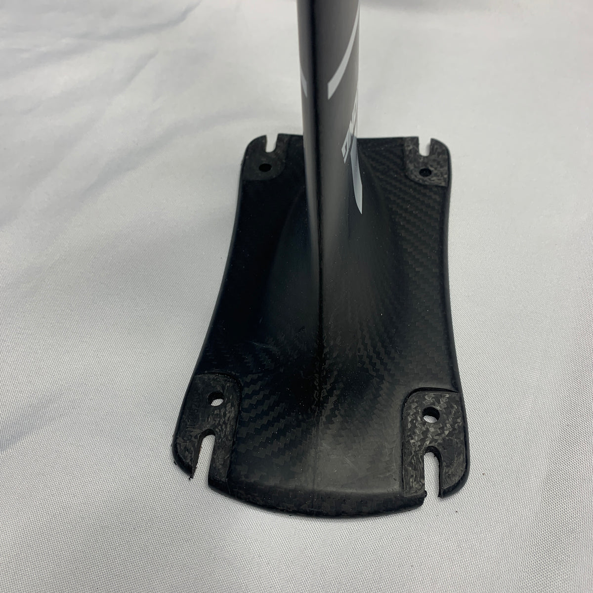 USED Armstrong A+ System Mast-85cm