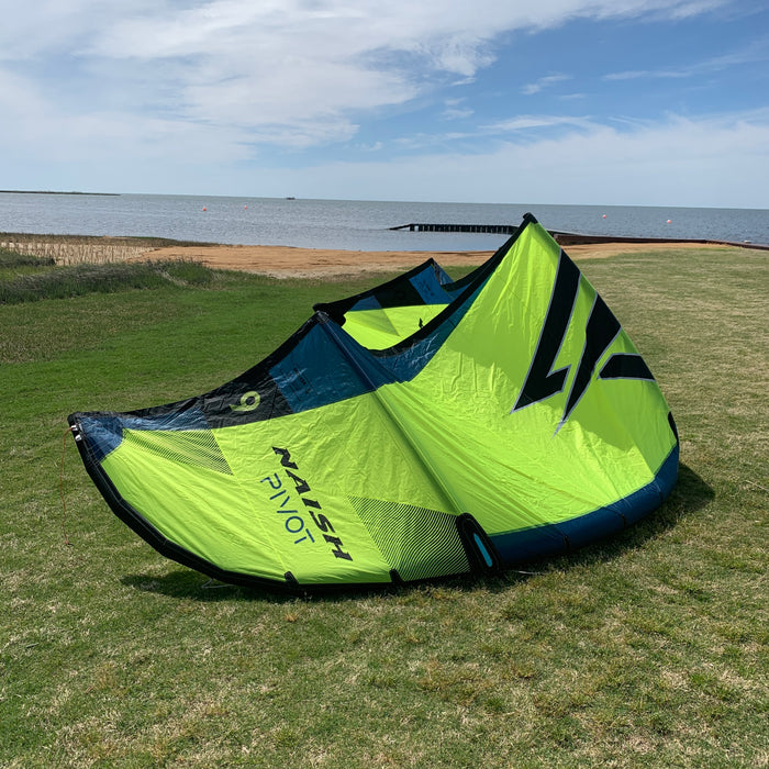 USED 2025 Naish Pivot Kite-Yellow-9m