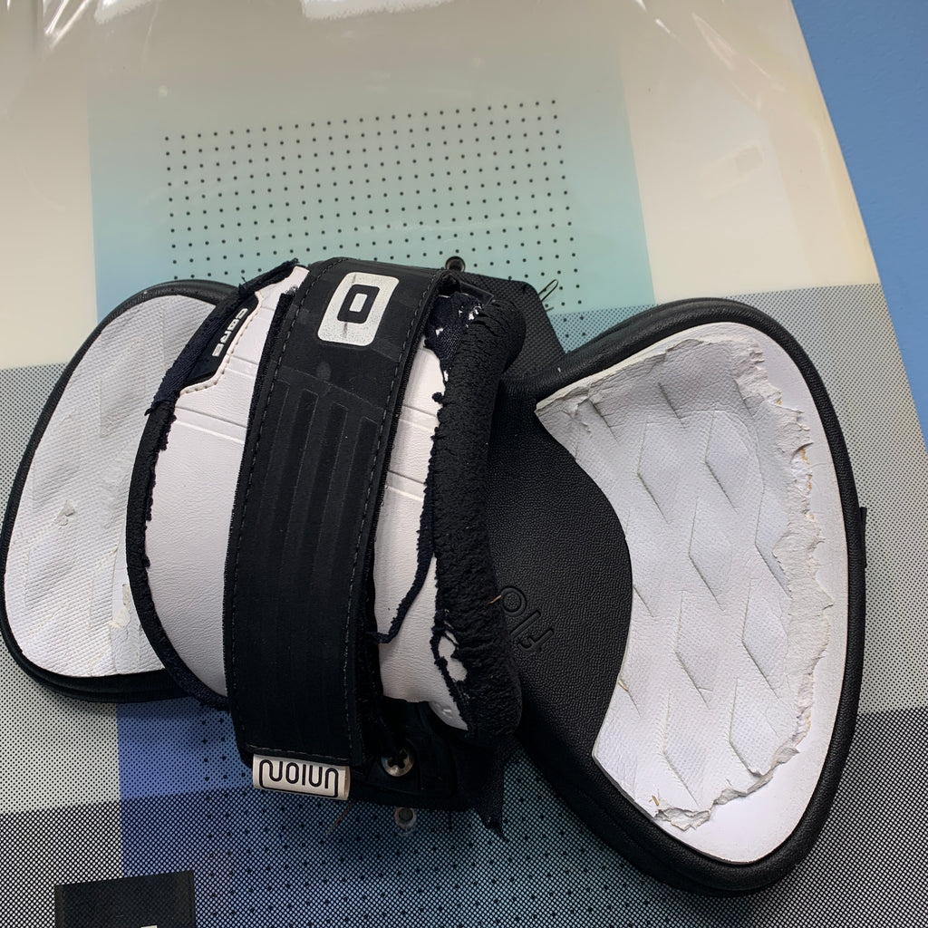 USED Core Fusion 6 Kiteboard-141cm w/Straps