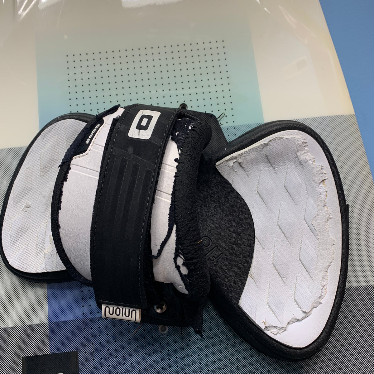 USED Core Fusion 6 Kiteboard-141cm w/Straps
