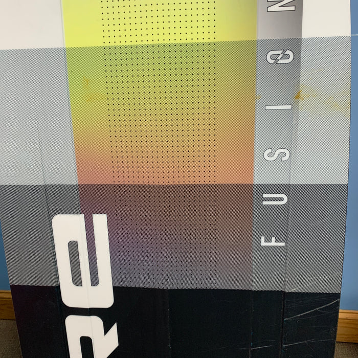 USED Core Fusion 6 Kiteboard-144cm w/Straps