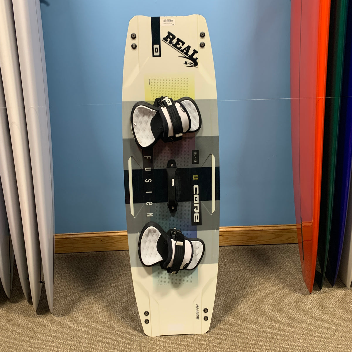 USED Core Fusion 6 Kiteboard-144cm w/Straps