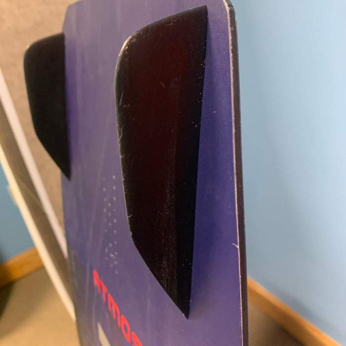 USED 2025 North Atmos Kiteboard-136 x 40cm w/Straps