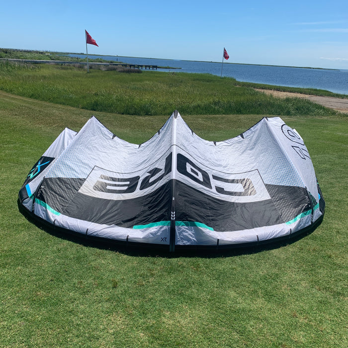 USED Core XR8 Kite-10m-White