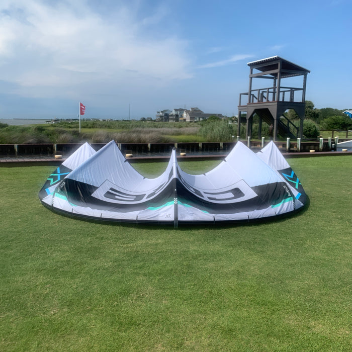 USED Core XR8 Kite-13.5m-White