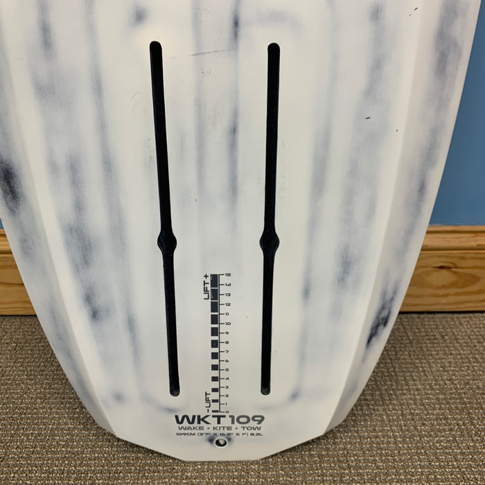 USED Armstrong WKT Wake Kite Tow Foilboard-109cm x 8.2L