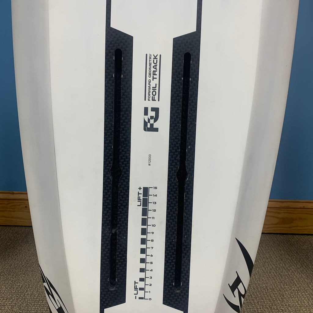 USED Armstrong Midlength FG Foilboard-5'1" x 45L