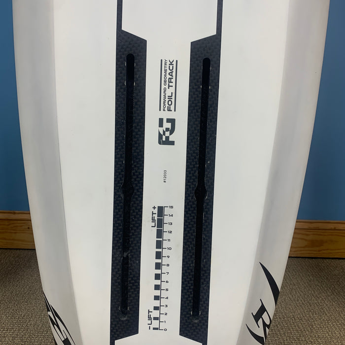 USED Armstrong Midlength FG Foilboard-5'1" x 45L