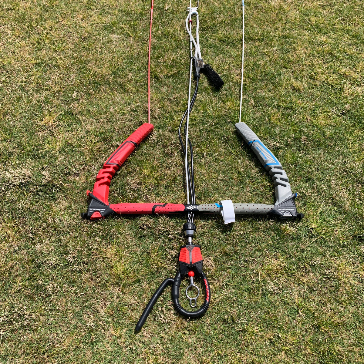 USED Naish Torque 2 + Torque QR Control Bar-55cm