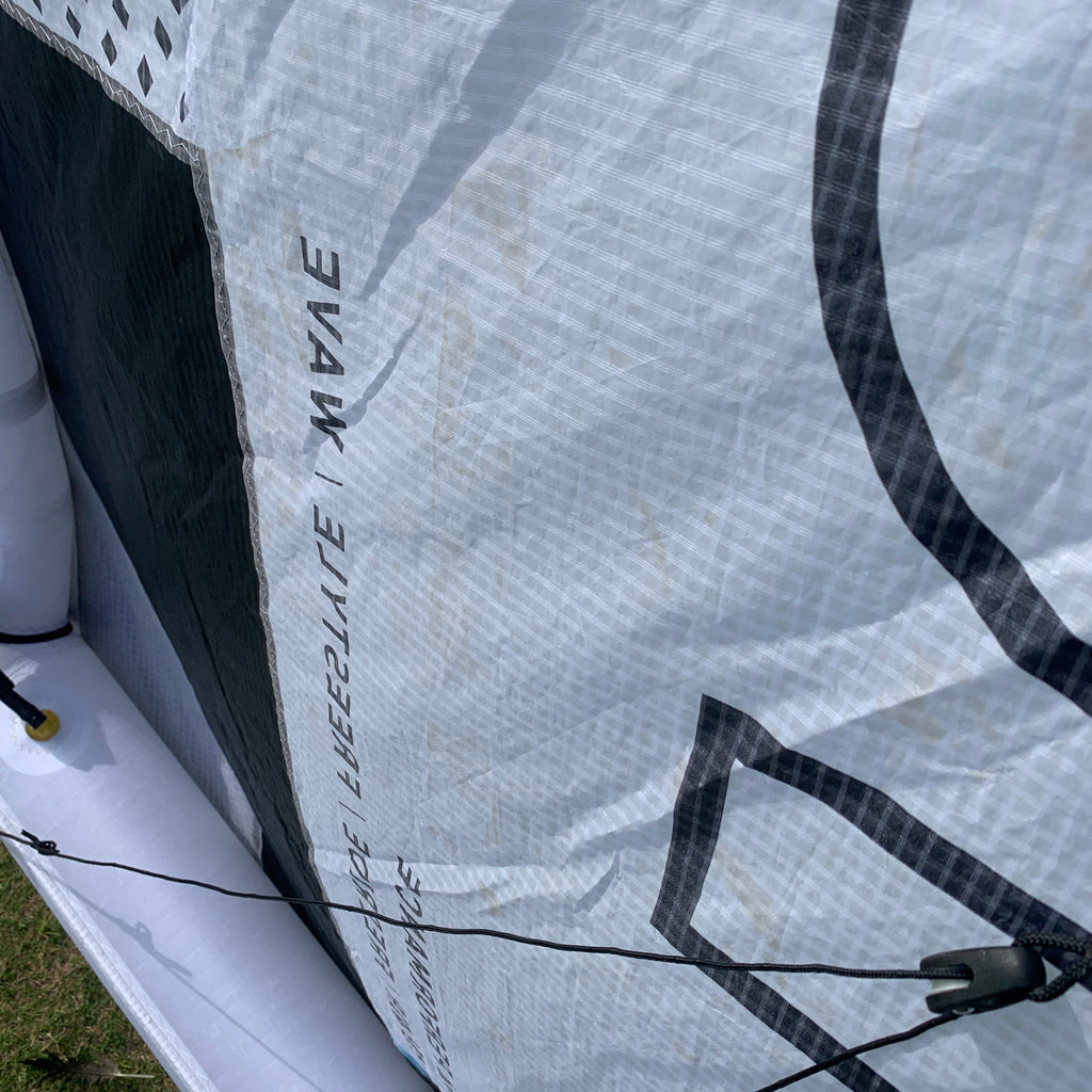 USED Core XR8 Kite-13.5m-White