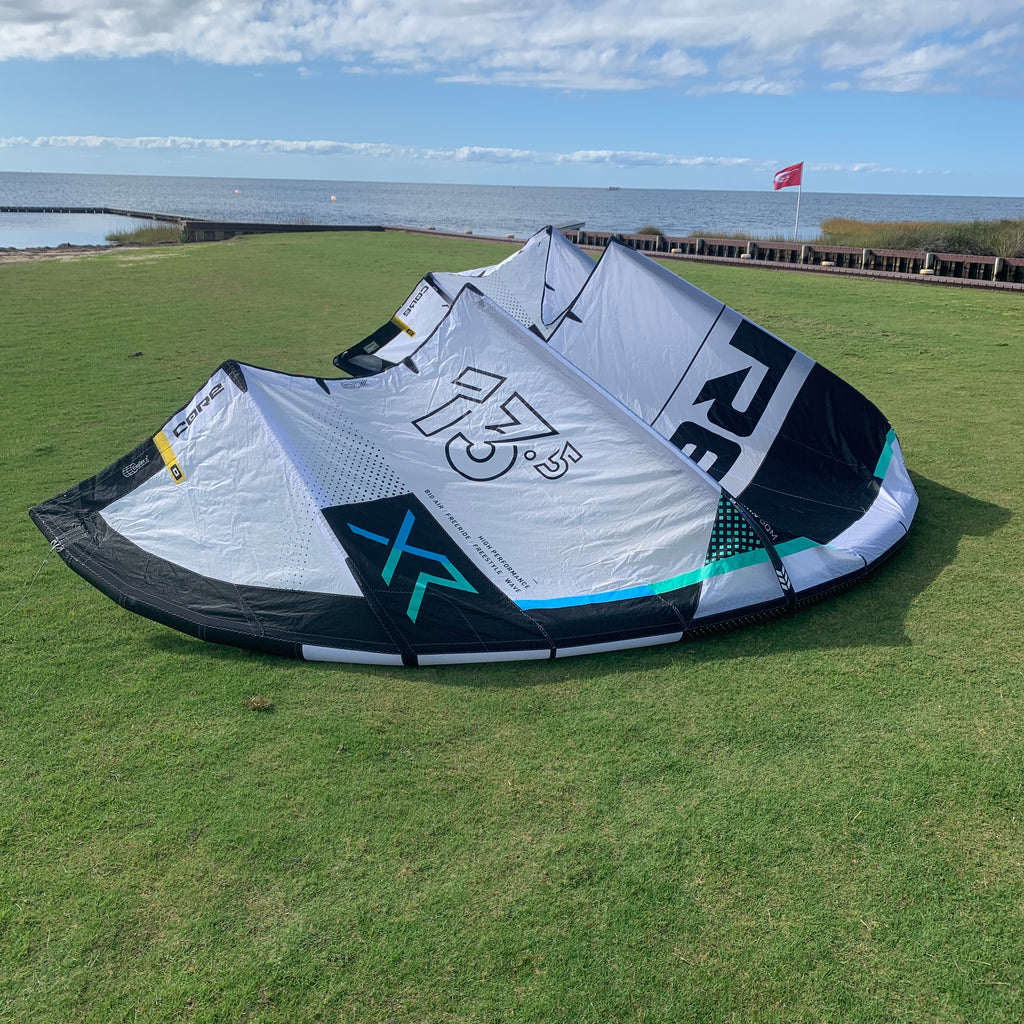 USED Core XR8 Kite-13.5m-White
