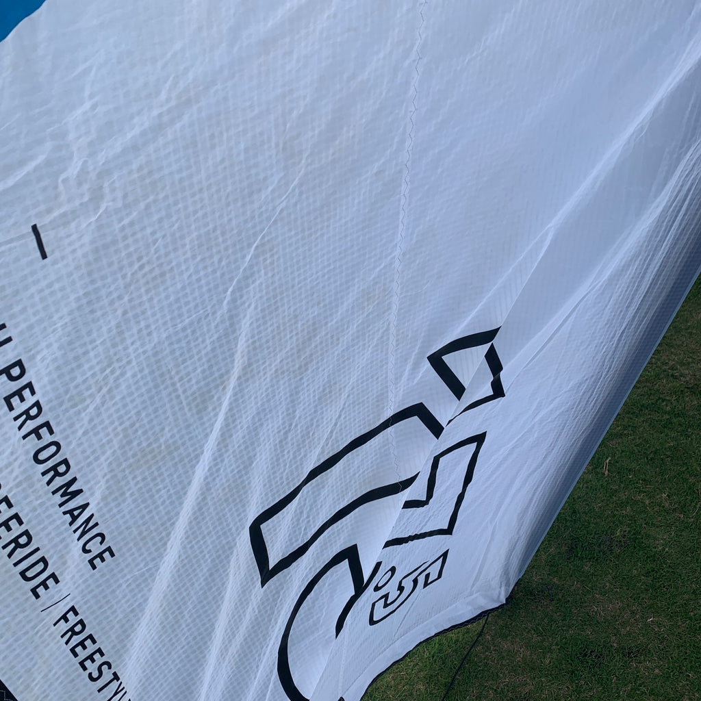 USED Core XR8 Kite-13.5m-White