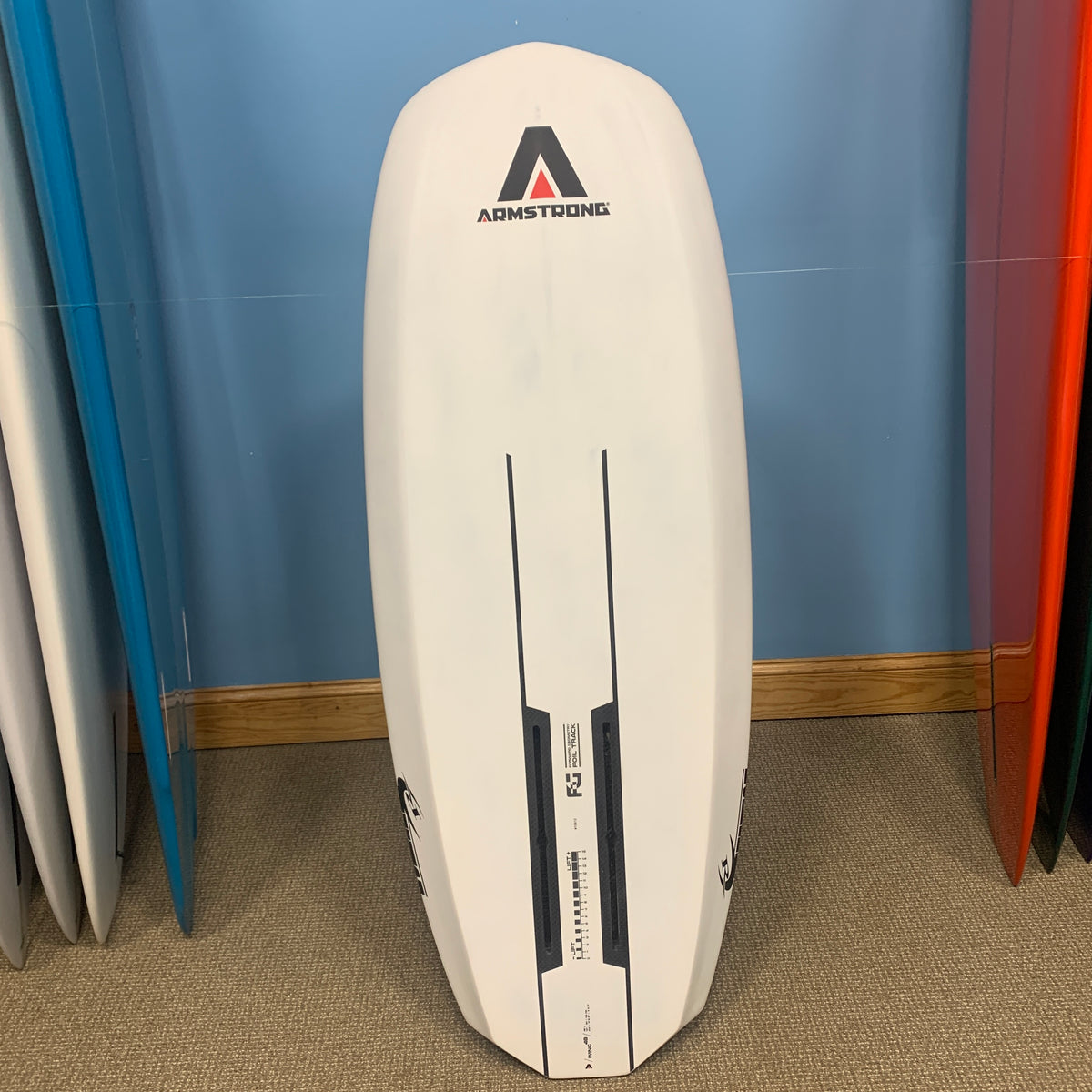 USED Armstrong Wing FG Foilboard-4'6" x 48L