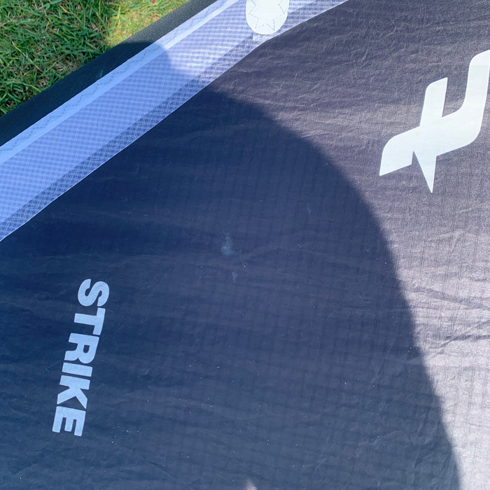 USED F-One Strike V5 Wing-Onyx-4.5m