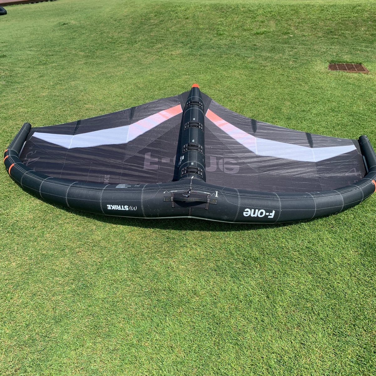 USED F-One Strike V5 Wing-Onyx-4.5m