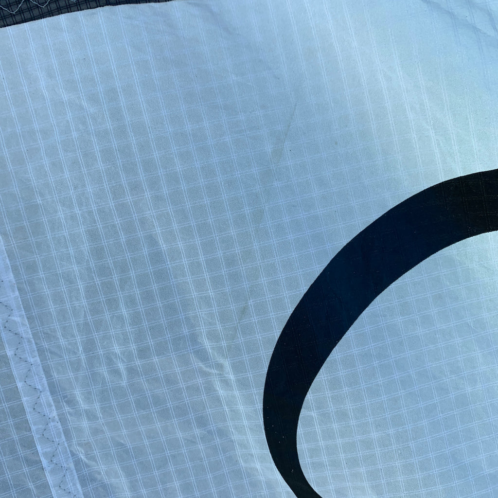 USED F-One Addikt TEC Kite-Black/Mint-8m