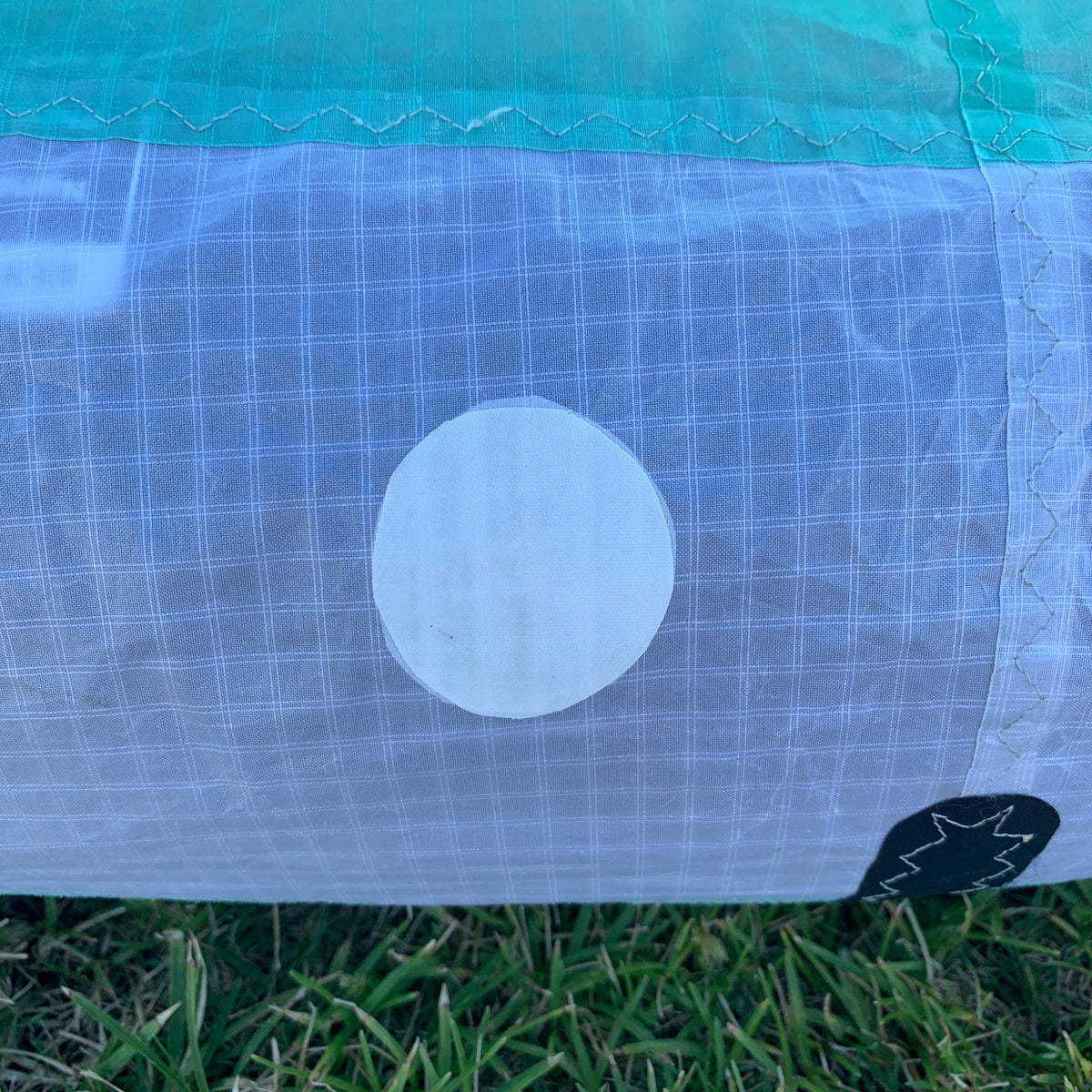 USED F-One Addikt TEC Kite-Black/Mint-10m