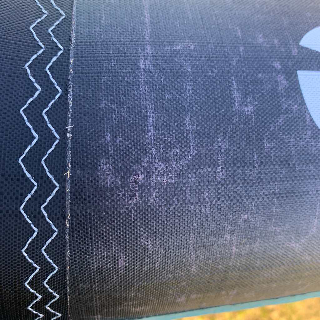 USED F-One Addikt TEC Kite-Black/Mint-10m
