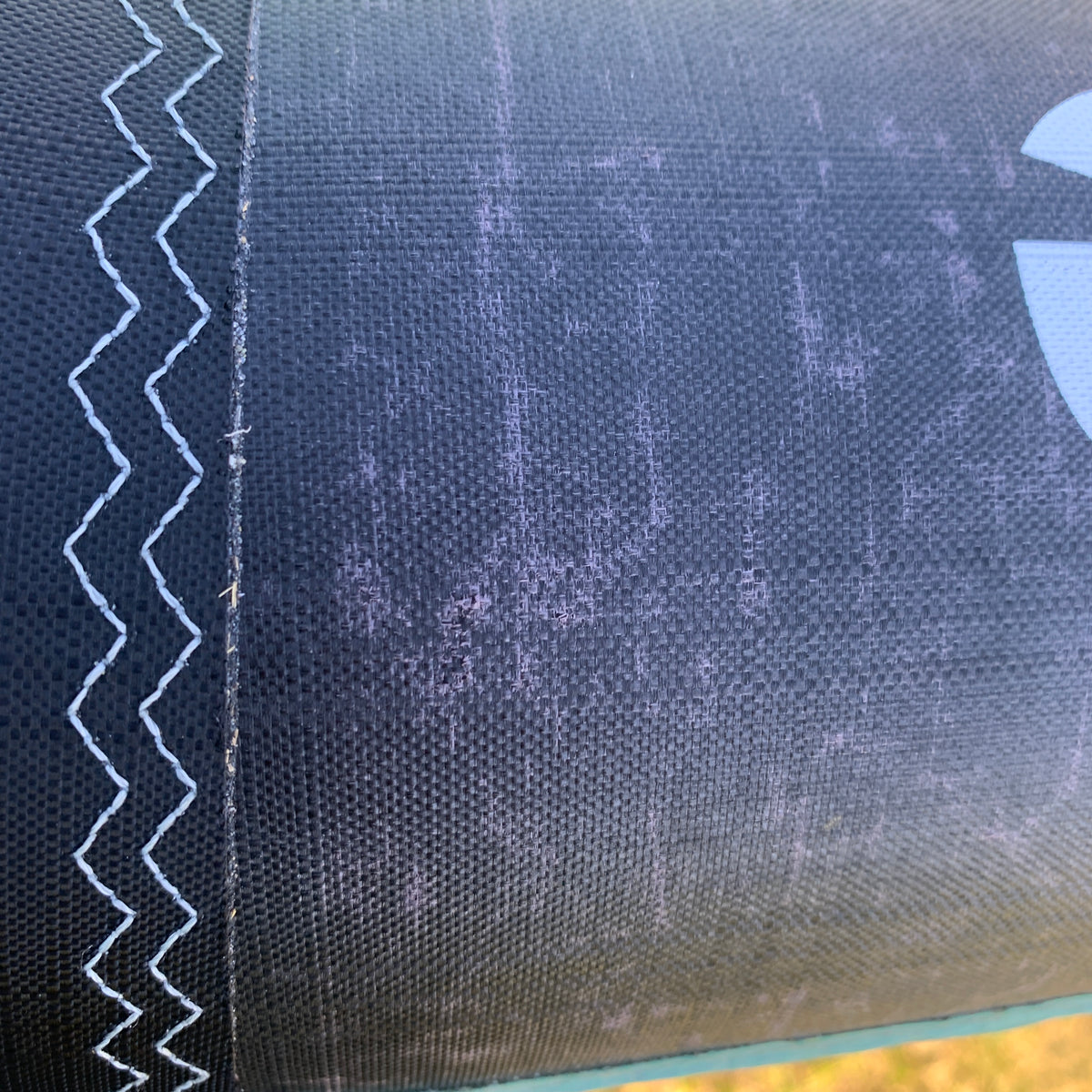 USED F-One Addikt TEC Kite-Black/Mint-10m