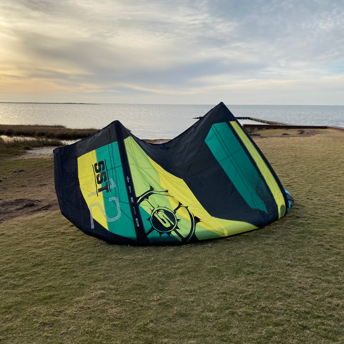 USED 2019 Slingshot Wave SST-12m