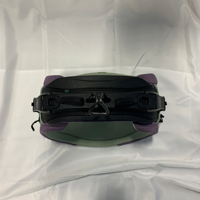 USED Ride Engine Elite Carbon V8 Harness-Large