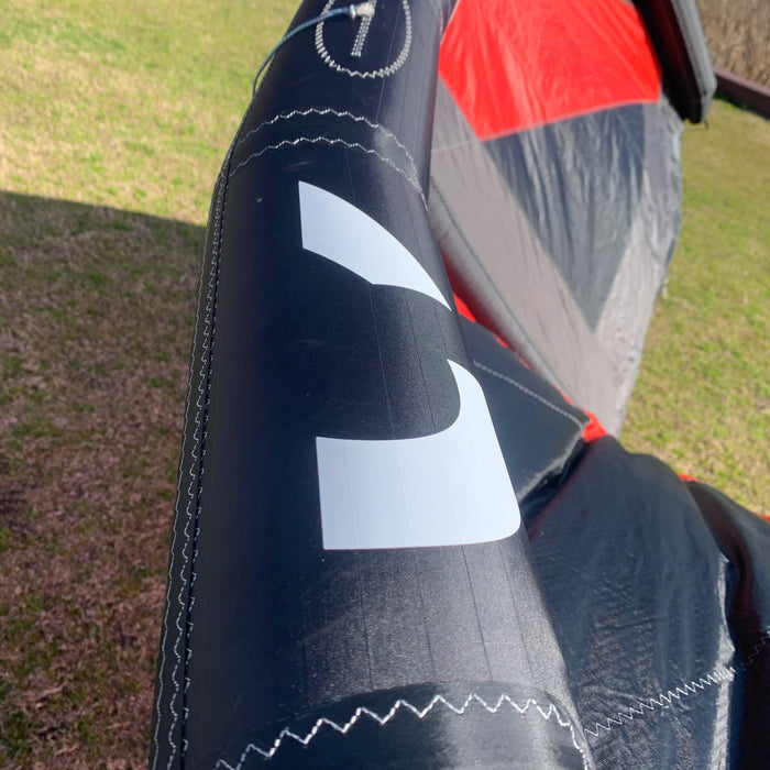 USED Reedin SuperModel V3 Kite-8m-Jet Black