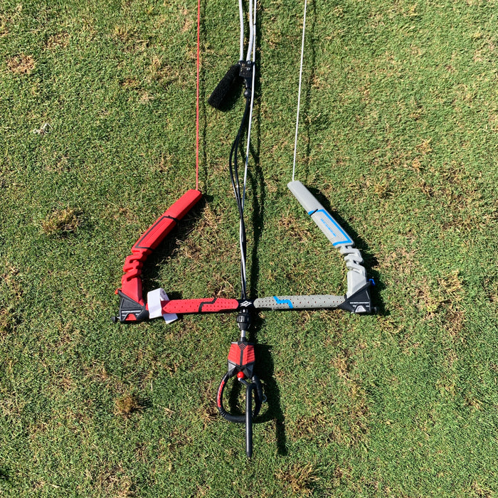 USED Naish Torque 2 + Torque QR Control Bar-55cm