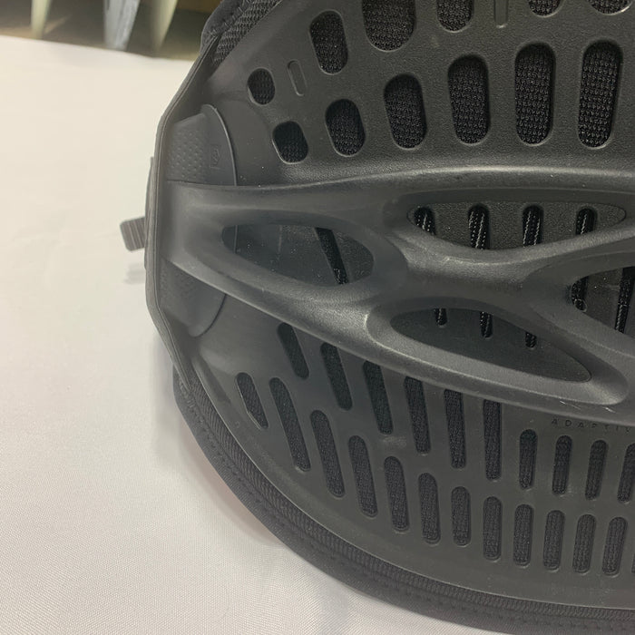 USED Manera Halo V2 Harness-Black-Medium