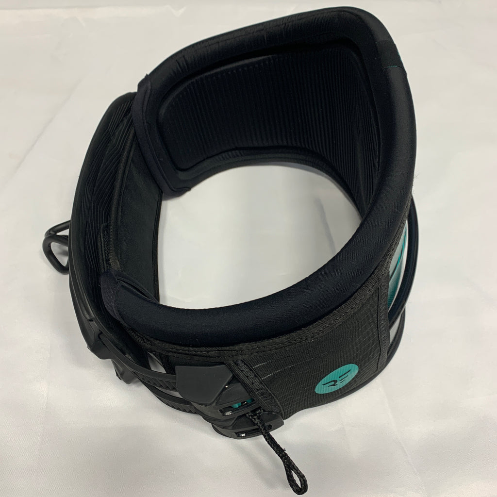 USED Ride Engine Lyte Hyperlock Harness-Medium