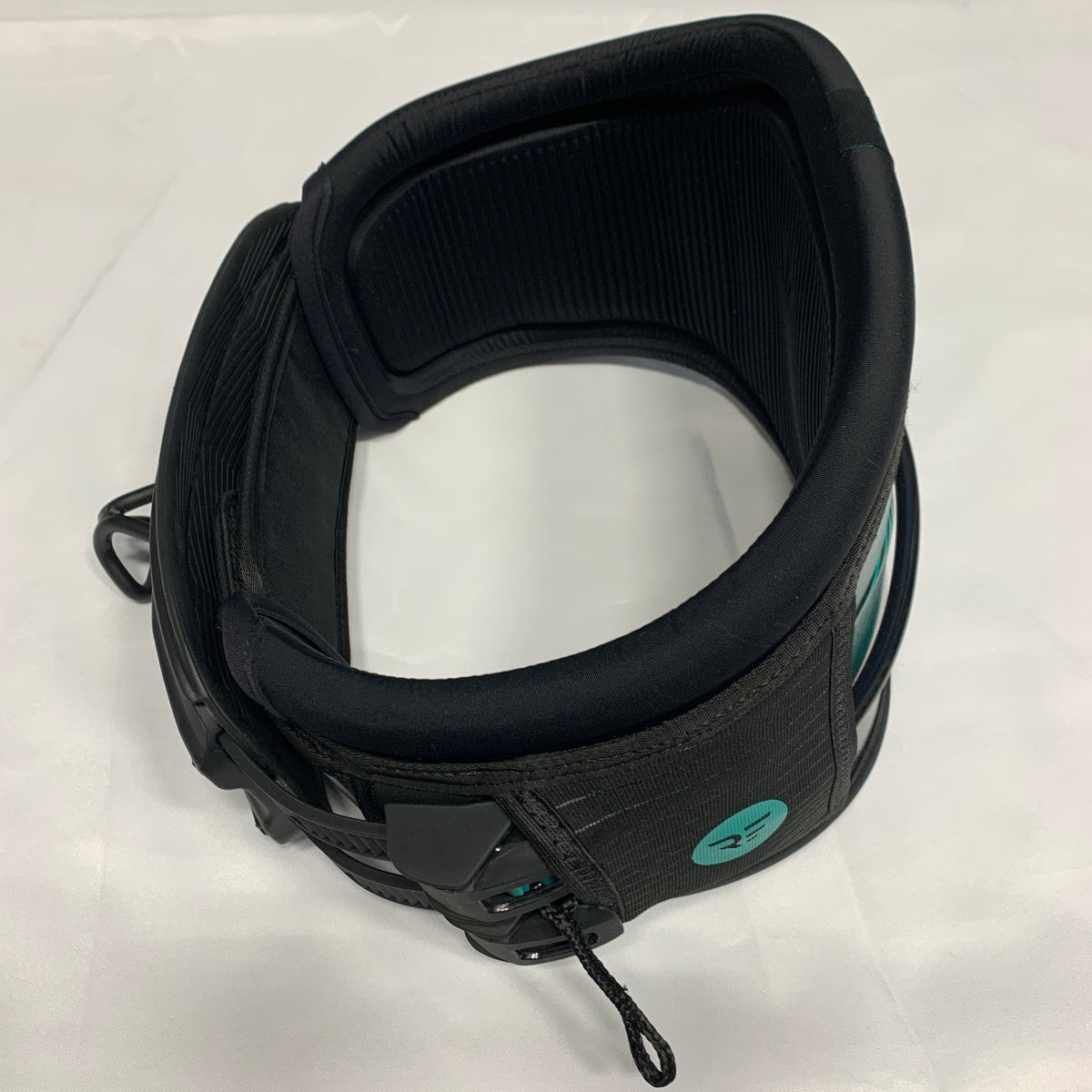 USED Ride Engine Lyte Hyperlock Harness-Medium