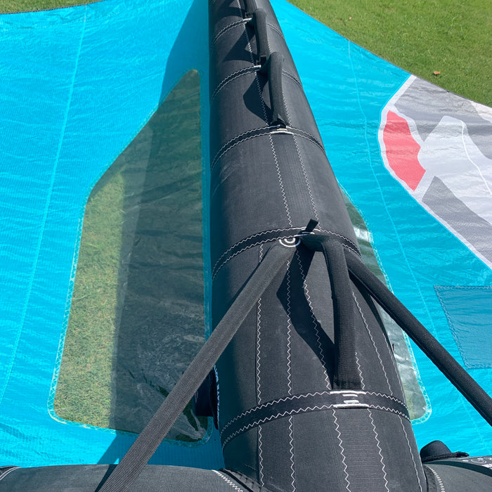 USED Ozone Wasp V2 Wing-Aqua Blue/White-6m