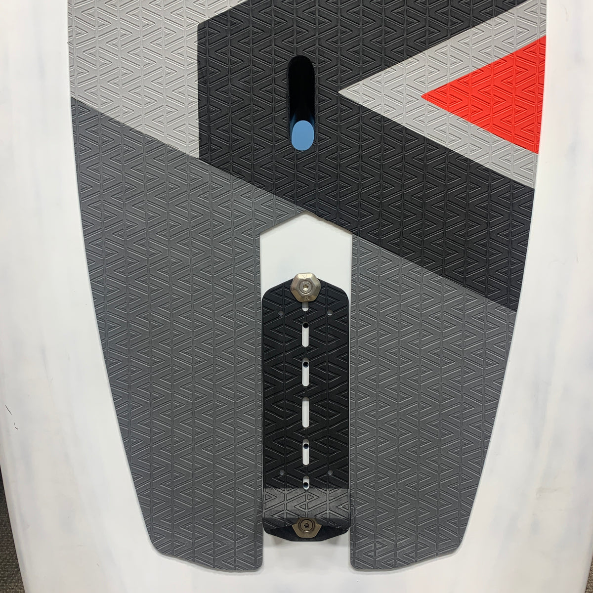 USED Armstrong FG Wing SUP Foilboard-5'2.5" 75L