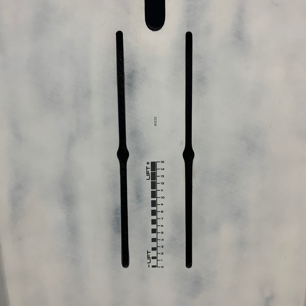 USED Armstrong FG Wing SUP Foilboard-5'8" x 99L