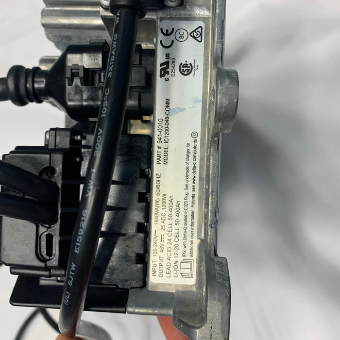 USED Lift Foils V4 Battery Charger