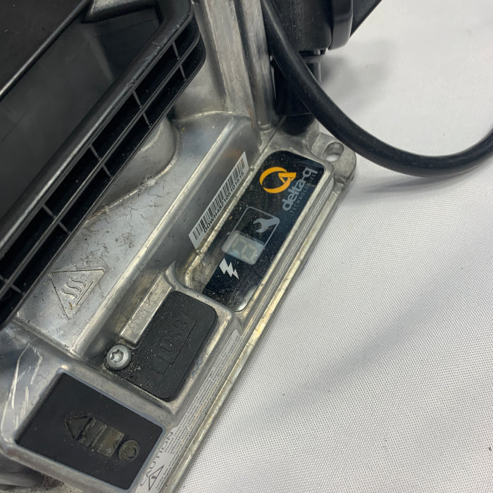 USED Lift Foils V4 Battery Charger