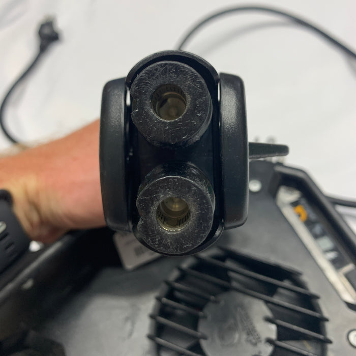 USED Lift Foils V4 Battery Charger