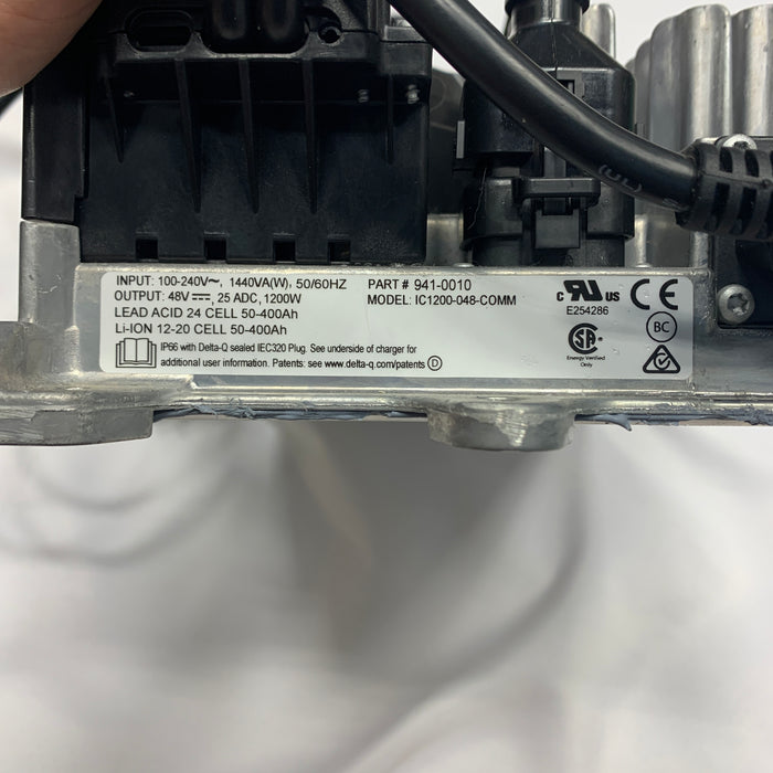 USED Lift Foils V4 Battery Charger