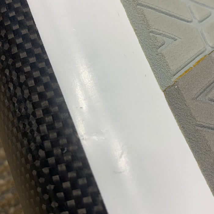 USED Armstrong Midlength FG Foilboard-5'9" x 65L