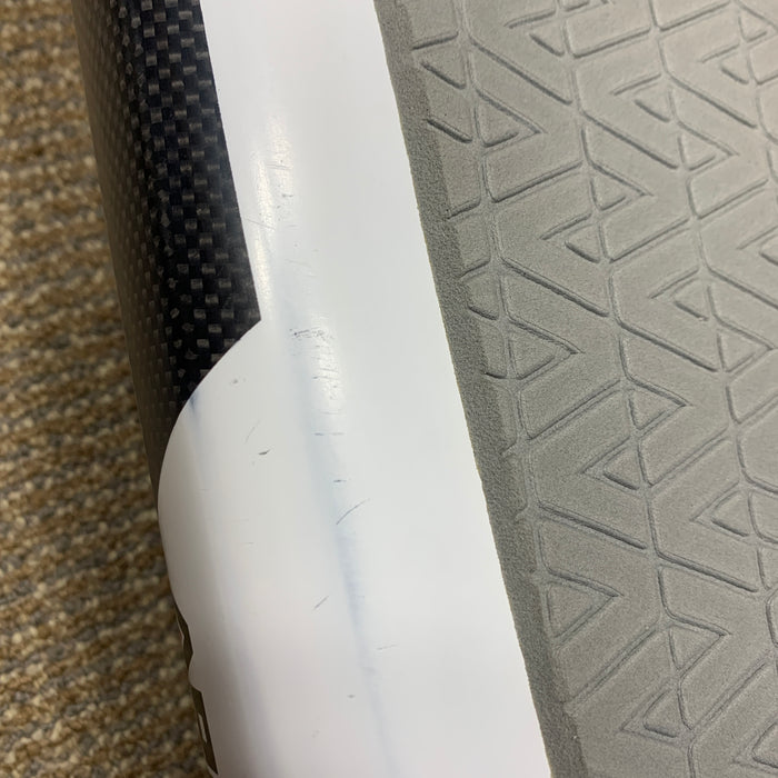 USED Armstrong Midlength FG Foilboard-5'9" x 65L
