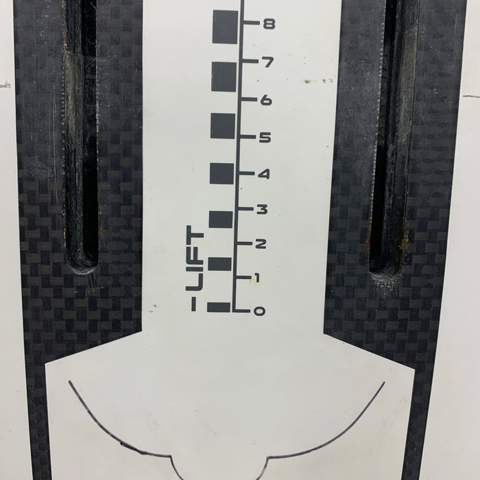 USED Armstrong Midlength FG Foilboard-5'9" x 65L