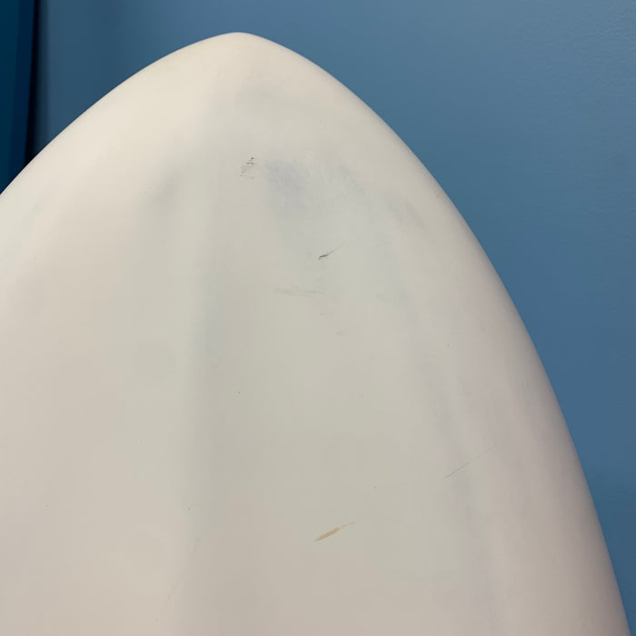 USED Armstrong Midlength FG Foilboard-5'9" x 65L