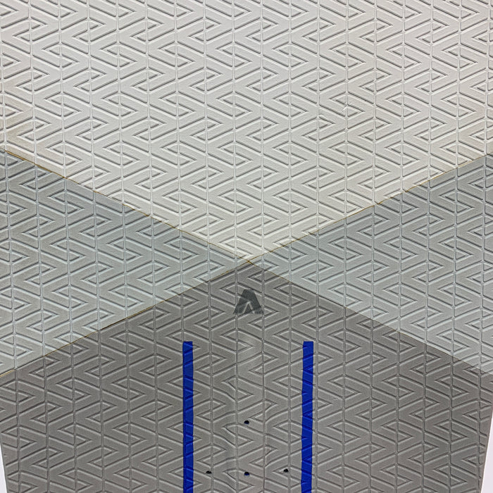 USED Armstrong Midlength FG Foilboard-5'9" x 65L