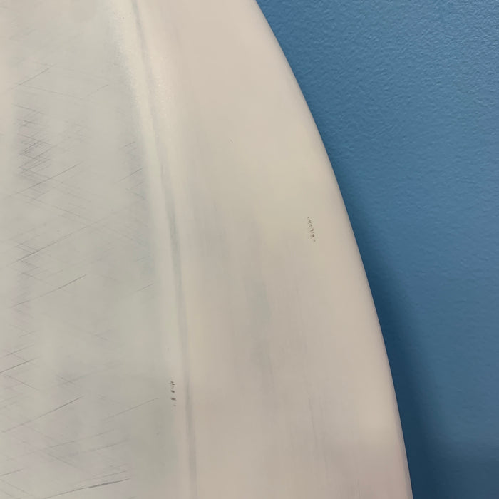 USED Armstrong FG Wing Surf Foilboard-4'10" x 39L