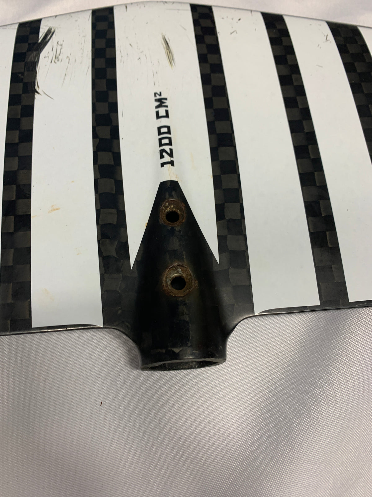 USED Armstrong Carbon Wing CF1200
