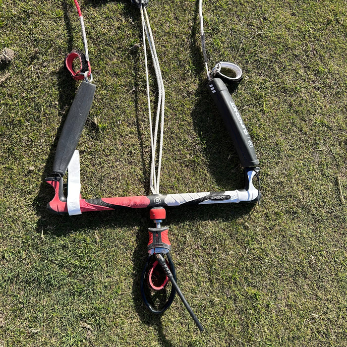 RENTAL 2019 Slingshot Sentinel Bar-17"