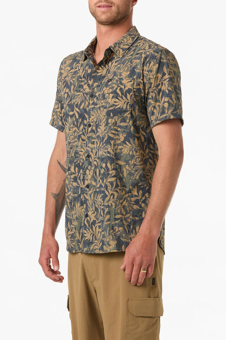 O'Neill Trvlr Perforated Printed Standard S/S Shirt-Black