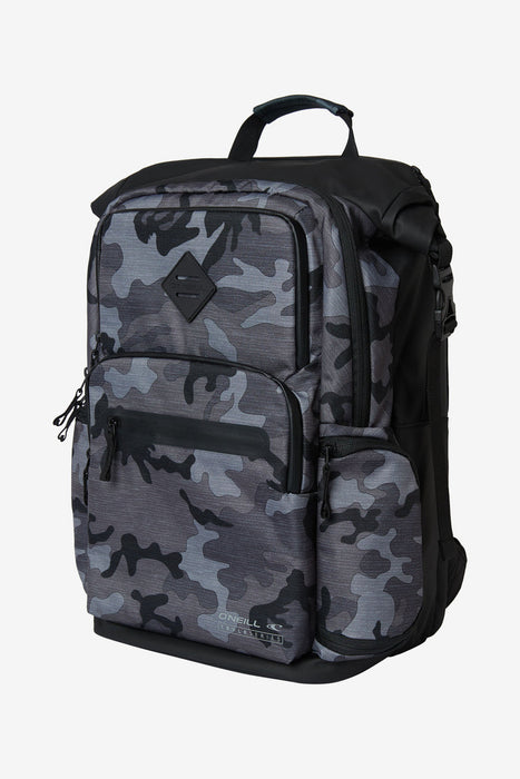 O'Neill Odyssey Trvlr 37L Backpack-Black Camo